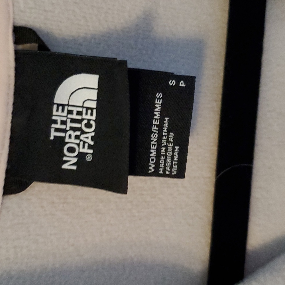 North Face Light Pink/Gold Zipper Lightweight Jacket size Small - Picture 2 of 6